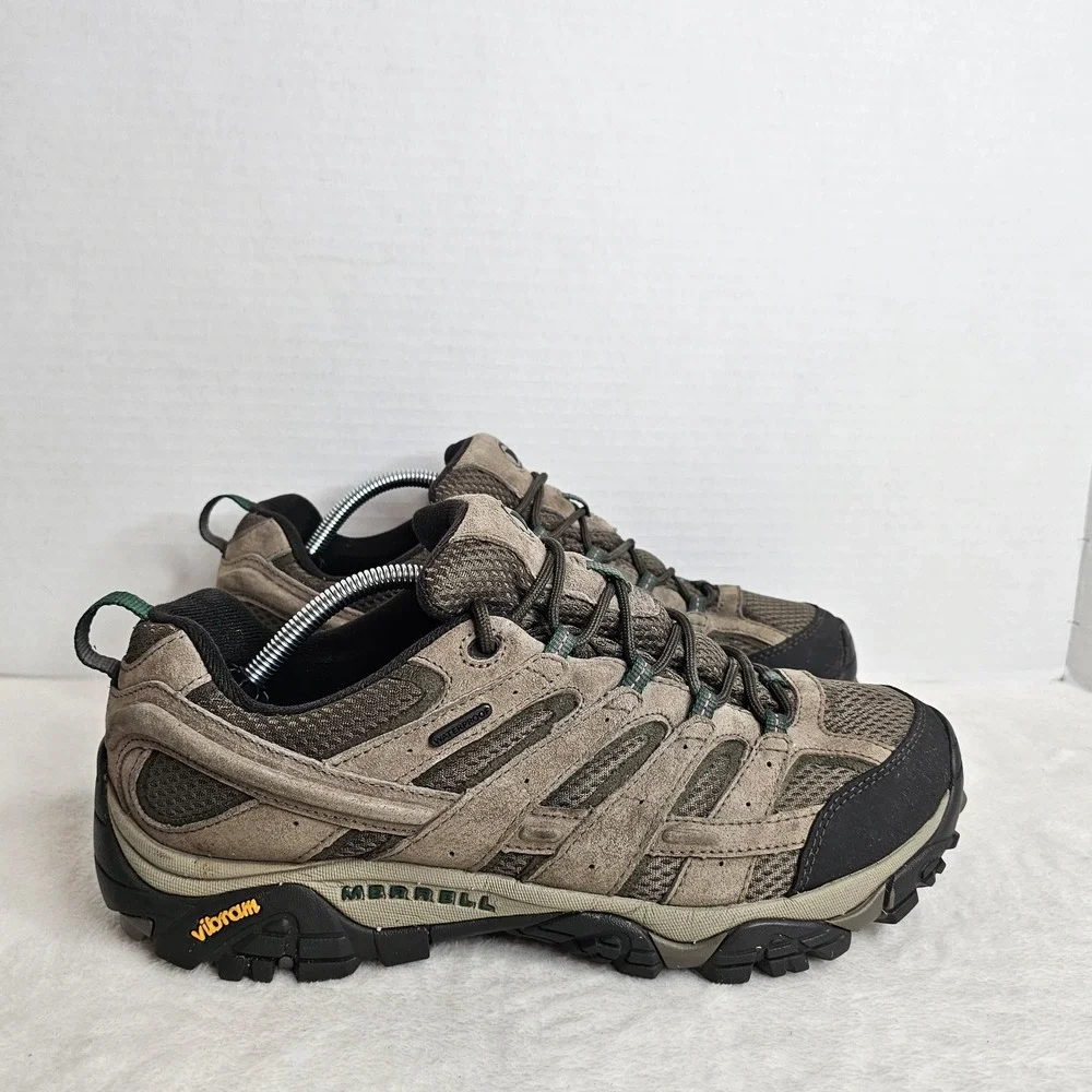 Merrell Moab 2 Vent Hiking Shoes Walnut Mens Size 11.5 Suede Mesh Vibram Sole
